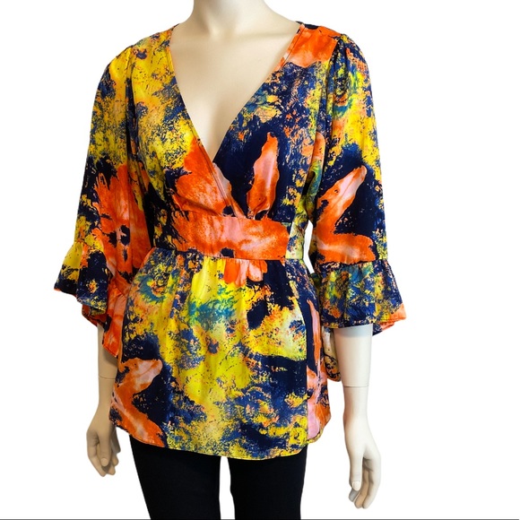BETSEY JOHNSON Multicolored Flutter Sleeve Top M - Picture 2 of 7